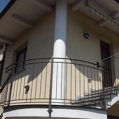 Yellow House Cir 12040 Cassano Magnago المظهر الخارجي الصورة