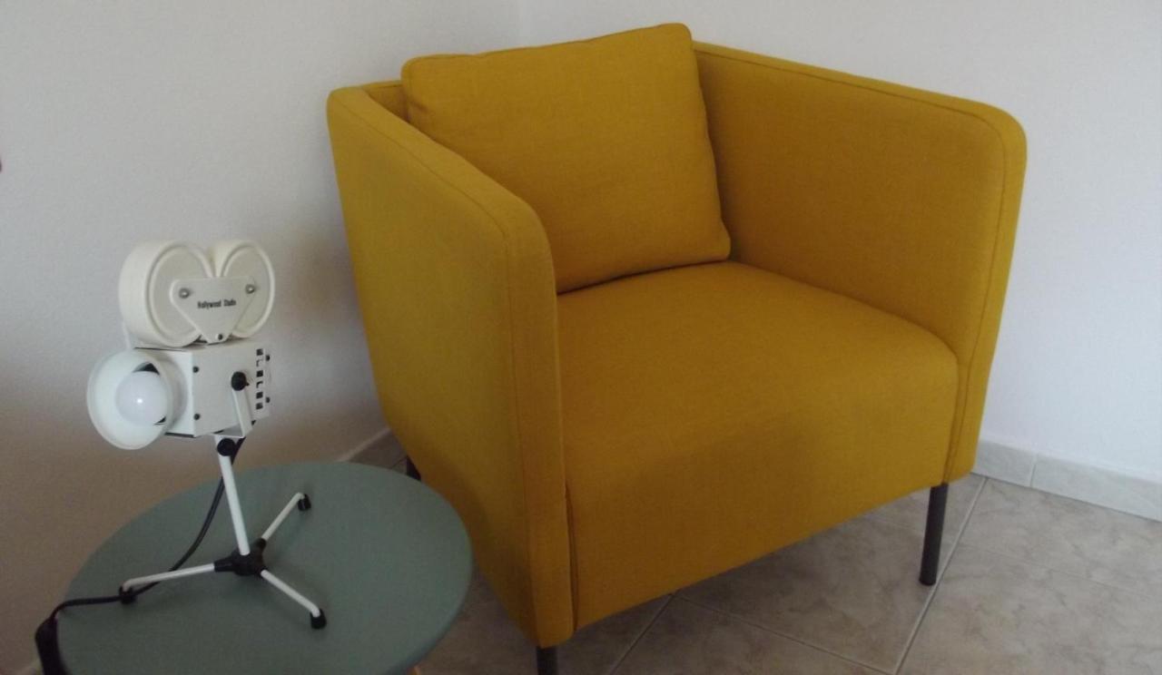 Yellow House Cir 12040 Cassano Magnago المظهر الخارجي الصورة