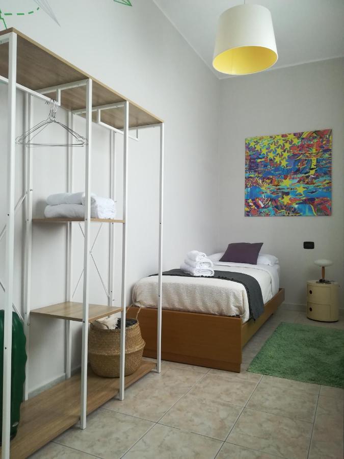 Yellow House Cir 12040 Cassano Magnago المظهر الخارجي الصورة