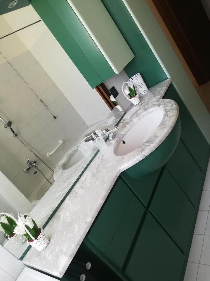 Yellow House Cir 12040 Cassano Magnago المظهر الخارجي الصورة