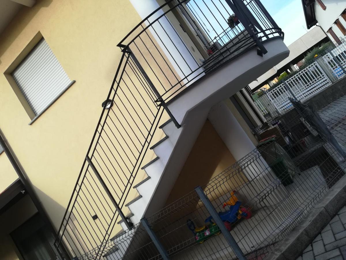Yellow House Cir 12040 Cassano Magnago المظهر الخارجي الصورة